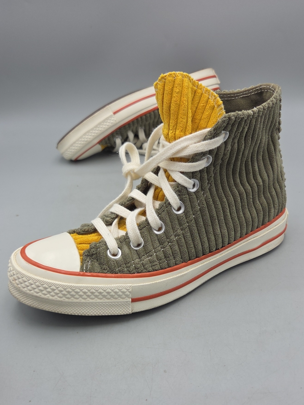 Converse Corduroy Green Olive Lace Up Sneakers Women 6 - Picture 2 of 10